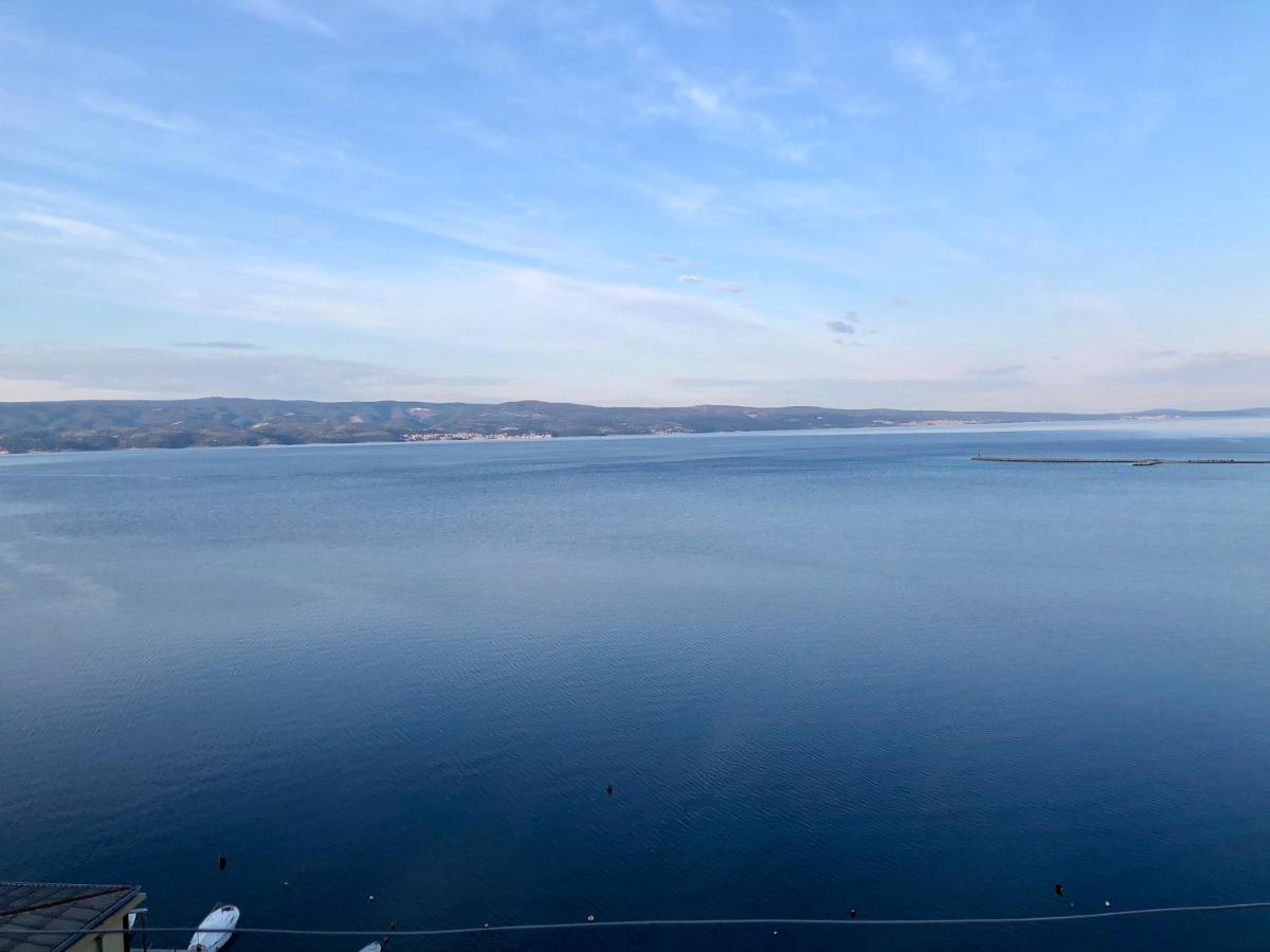 Sunny Apartment Omiš Екстериор снимка