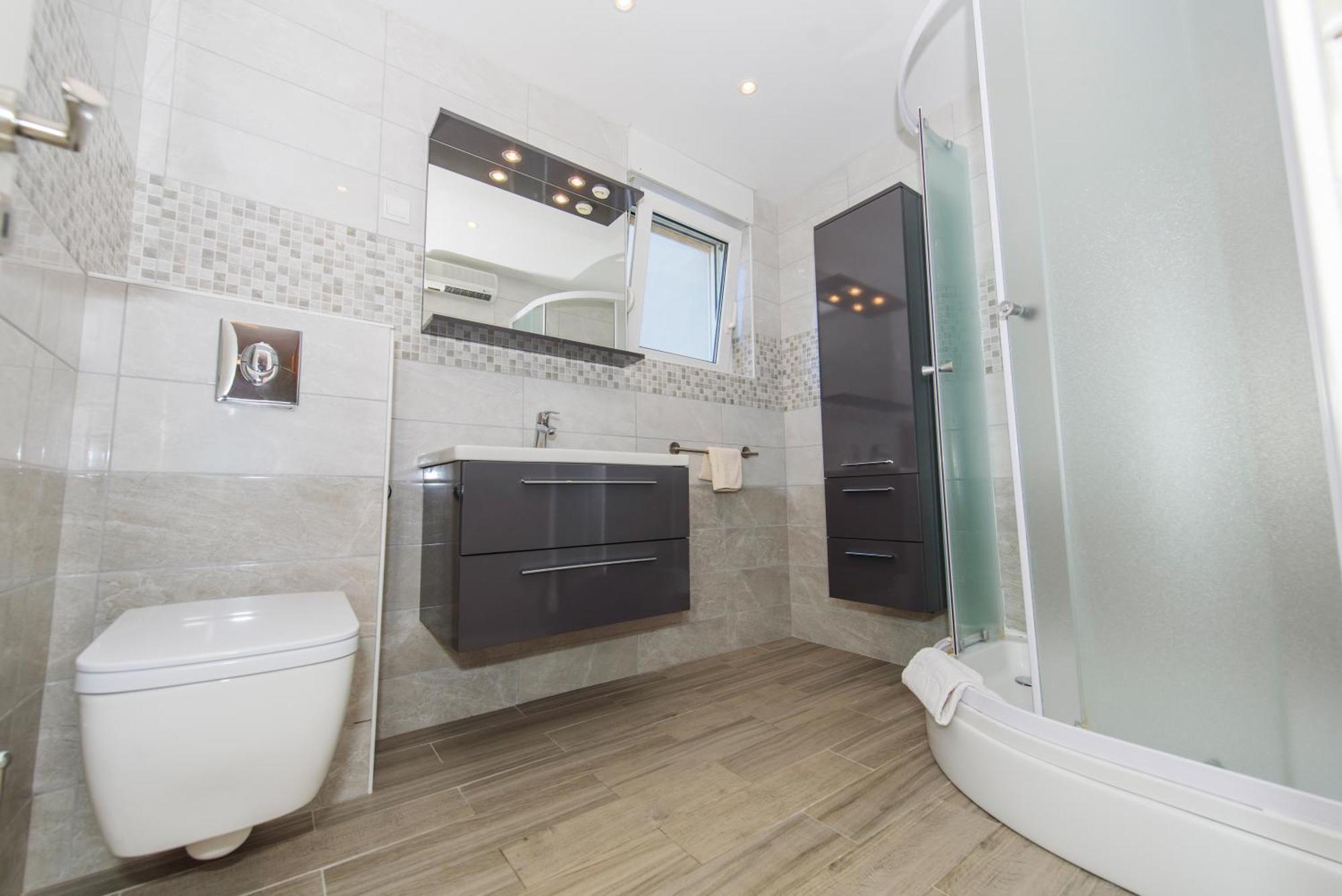 Sunny Apartment Omiš Екстериор снимка